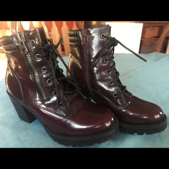 Cathy Jean Doc Martin style maroon color boots. - Picture 3 of 5